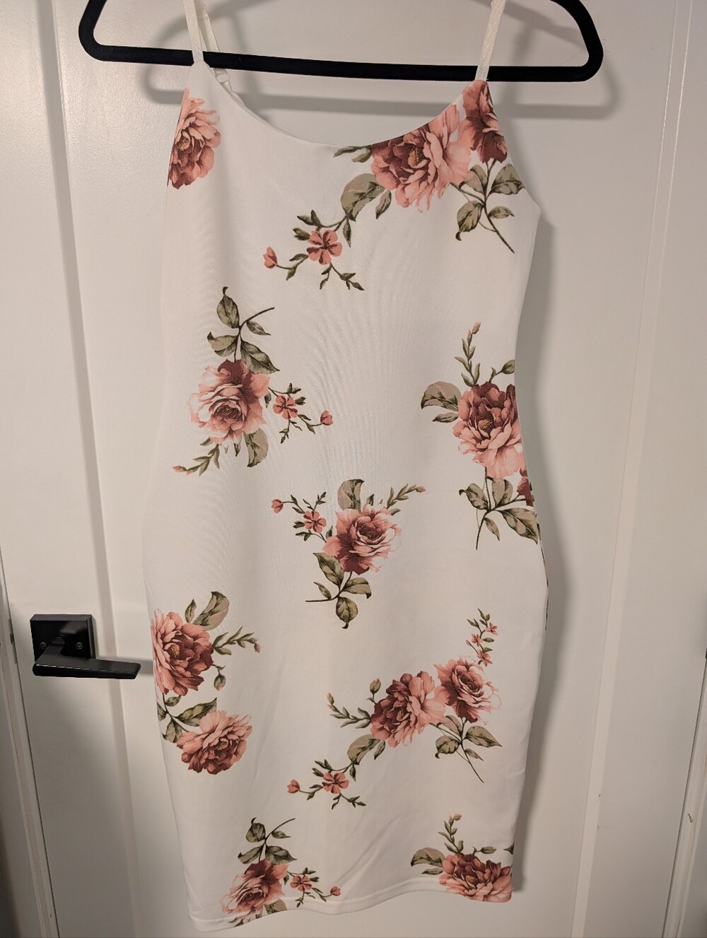 Elegant White Midi Dress With Pink Roses